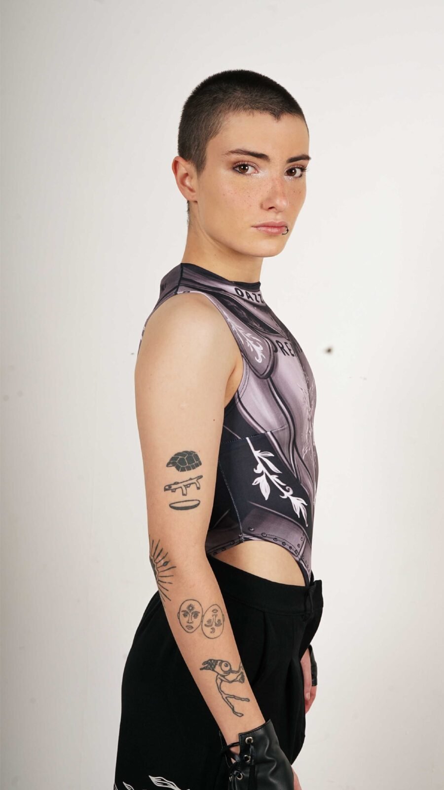 BODY ARMOUR - Image 3
